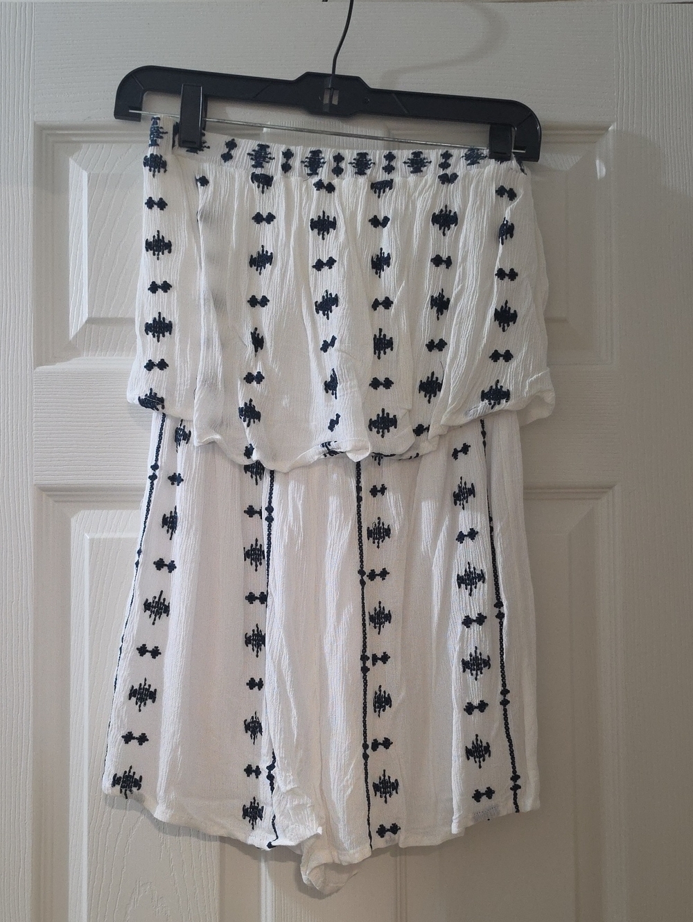 Women's White Strapless Embroidered Romper